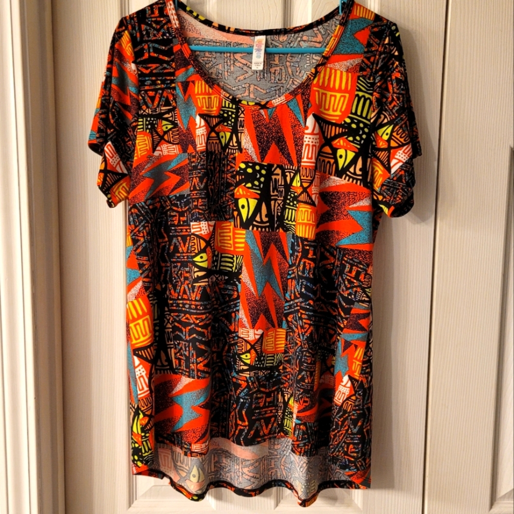 Lula Roe Classic T